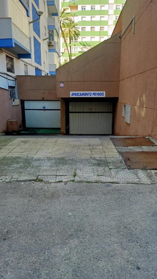 Apartamento Posidonia Free Parking Cádiz Exteriér fotografie