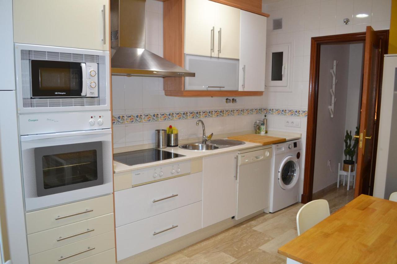 Apartamento Posidonia Free Parking Cádiz Exteriér fotografie